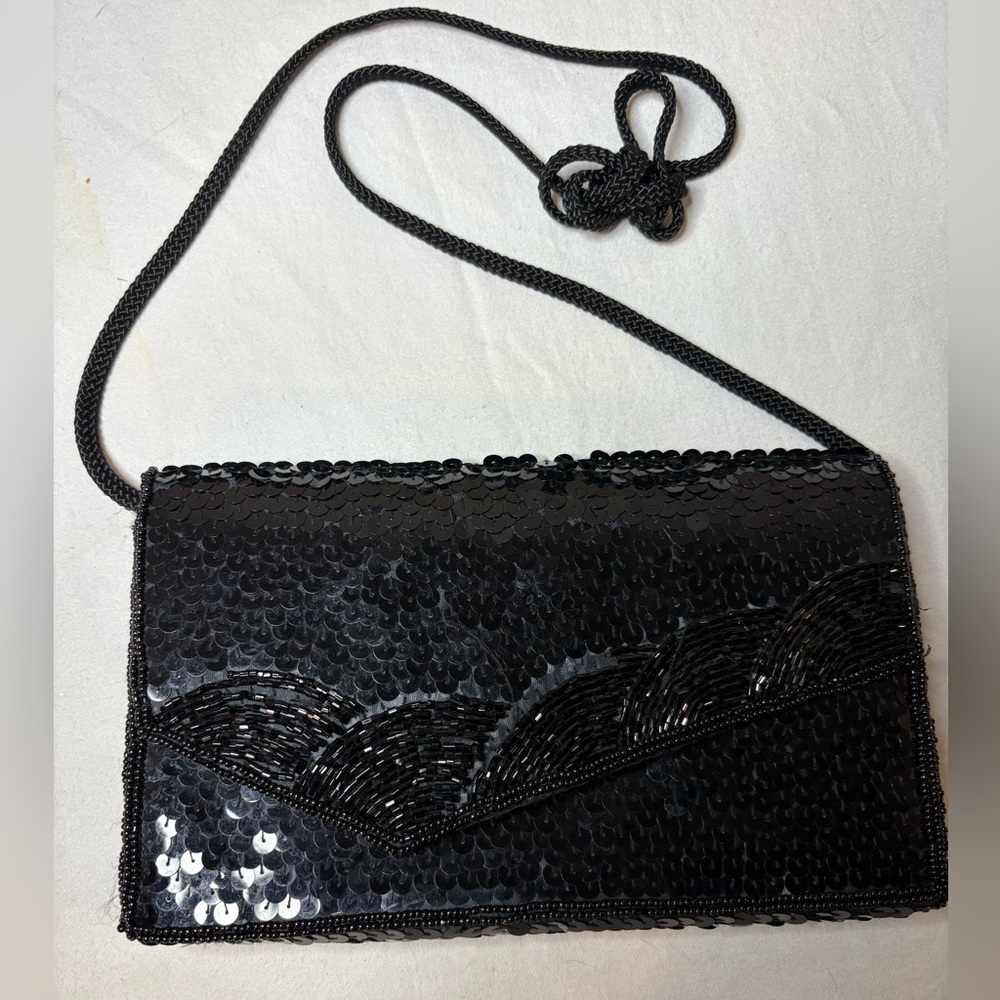 La Regale Black Beaded Cocktail Evening Bag Clutch Purse 22” Shoulder Strap